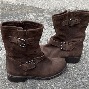 Garnet Hill never worn suede booties